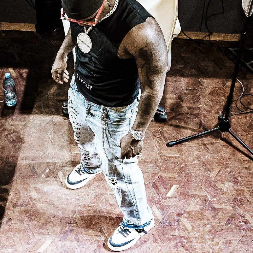 DOWNLOAD MP3 Harmonize - Matatizo (Prod. Lizer)