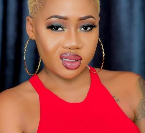 DOWNLOAD MP3 Amber Lulu - Jini Kisirani