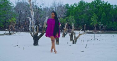 Bucie x Kwesta take daunting stills for new video for 'Thando Lwethu' ⚜  Latest music news online