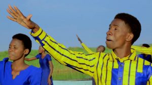 DOWNLOAD MP3 SDA Nyarugusu AY - Mji mtakatifu