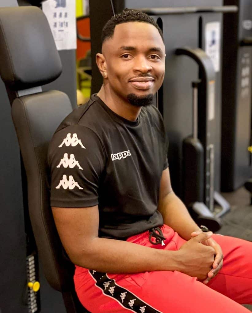 DOWNLOAD MP3 Ommy Dimpoz - Kajiandae Ft Alikiba