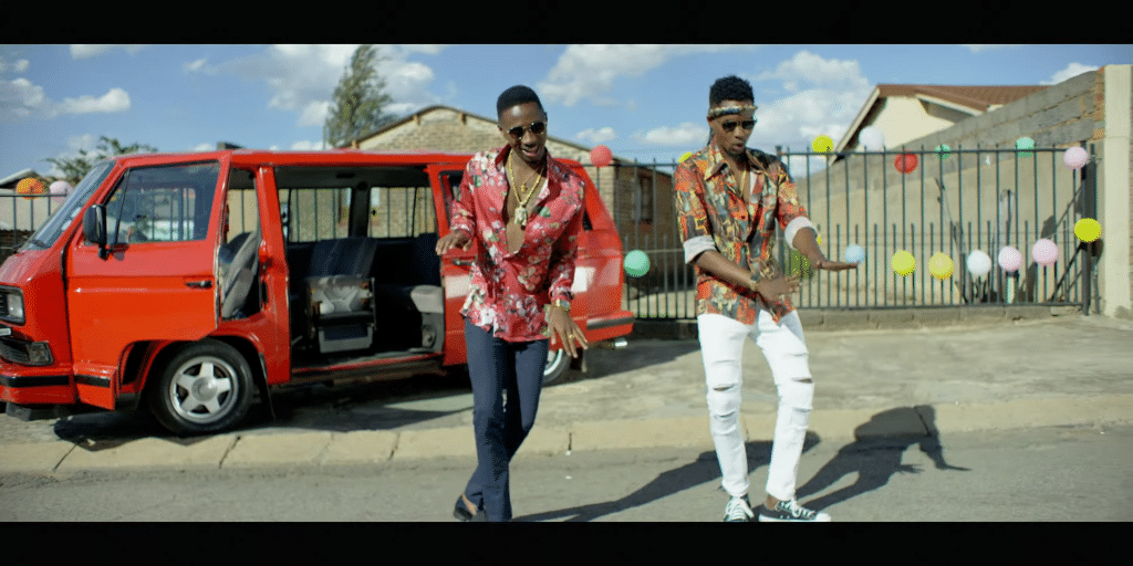 DOWNLOAD VIDEO Jux - Go Low Ft G Nako MP4