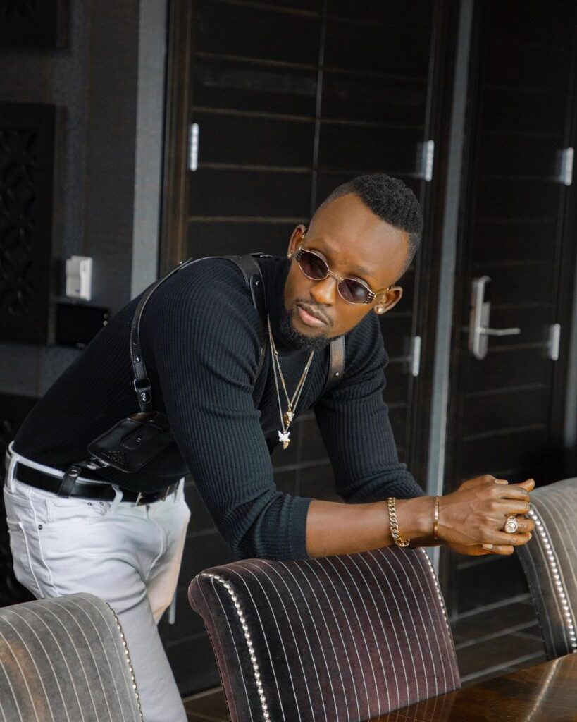 DOWNLOAD MP3 Sat-B - Beautiful Ft. Meddy