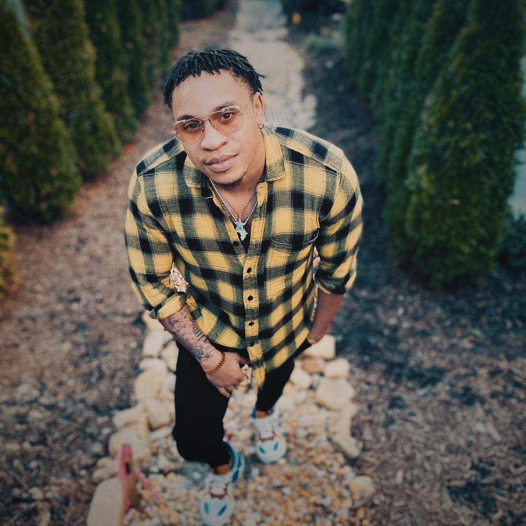 Listen to Rotimi In My Bed Ft. Wale — citiMuzik