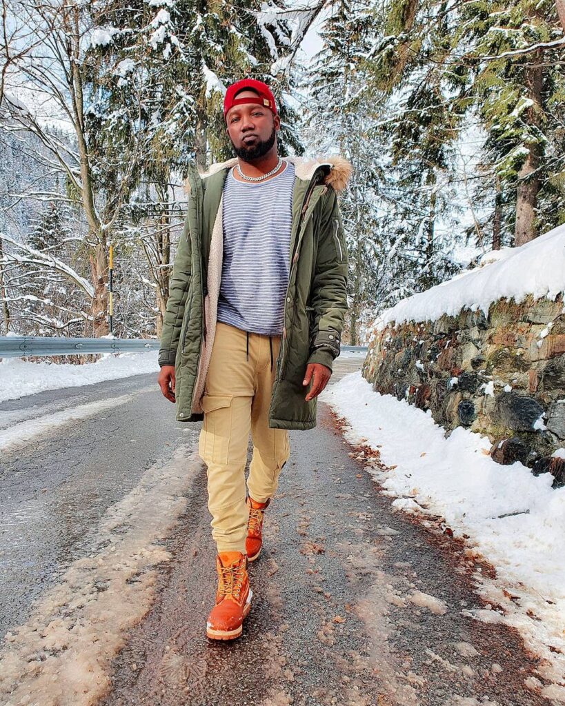 DOWNLOAD MP3 Hussein Machozi - Jela