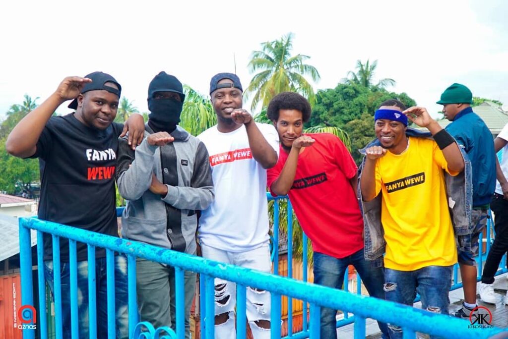 AUDIO Kikosi Kazi - Last Warriors Ft Breeder Lw X Kaa La Moto X Trabolee X Kayvo Kforce & Romi Swahili MP3 DOWNLOAD