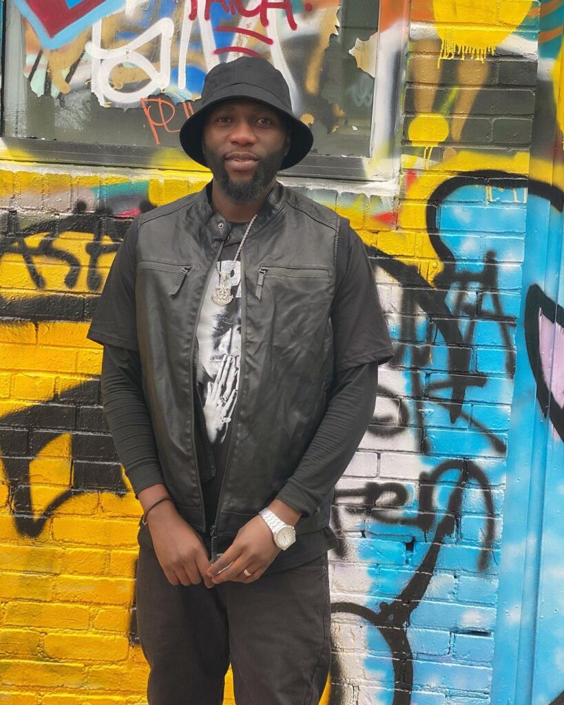 AUDIO ROMA - Mr President MP3 DOWNLOAD