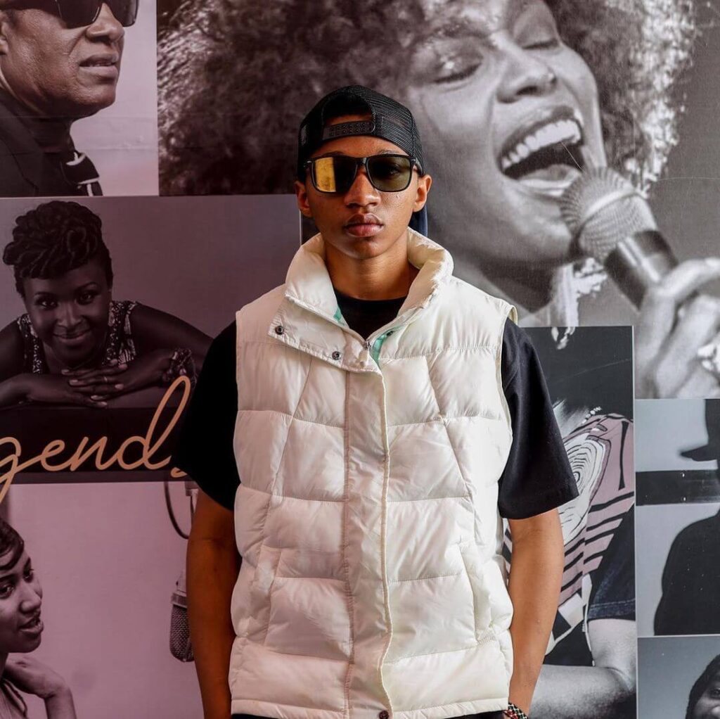 AUDIO Trio Mio - Fine Settings MP3 DOWNLOAD