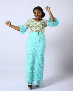 AUDIO Dena Mwana - Le Sang Nous Justifie MP3 DOWNLOAD