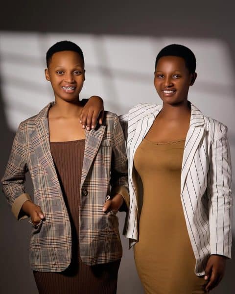 AUDIO Vestine Ft Dorcas - SIMPAGARARA MP3 DOWNLOAD