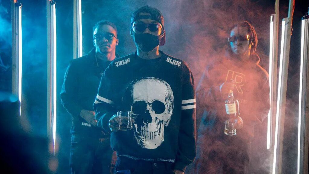 AUDIO Wakadinali - Eye contact MP3 DOWNLOAD