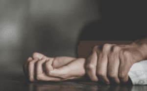 Kutombana - Jiunge na utazama Video za kutombana Bure