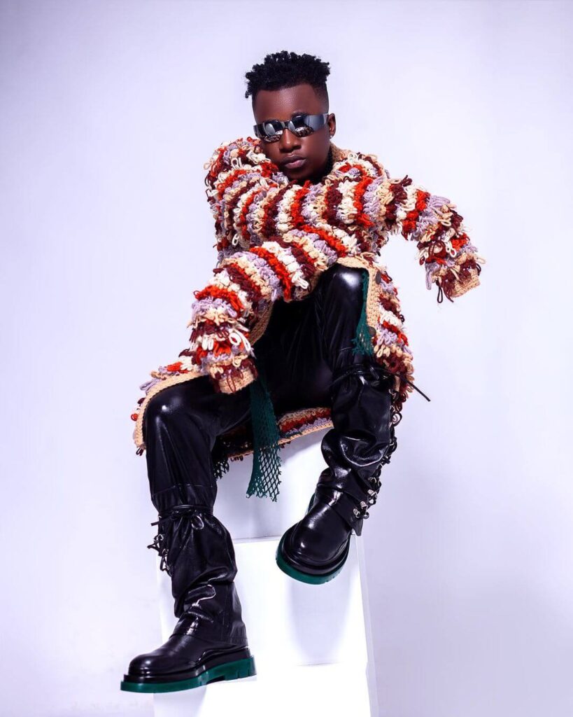 AUDIO Macvoice - Sara MP3 DOWNLOAD