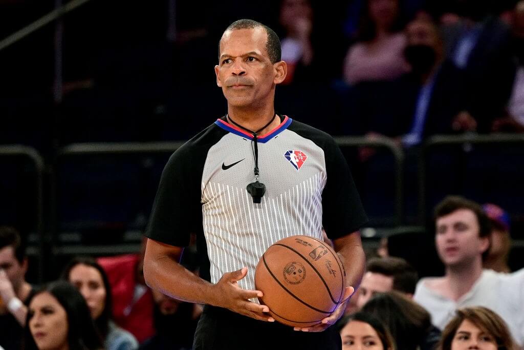 How much do NBA referees take home? NBA referees' salaries — citiMuzik