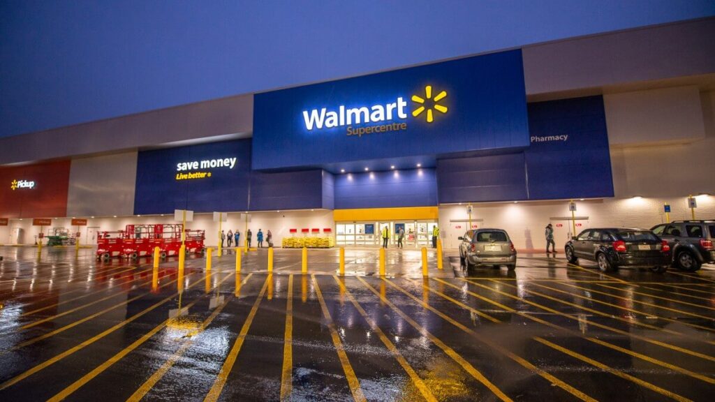 Is Walmart Open on New Year's Day 2023? Store Hours Explored