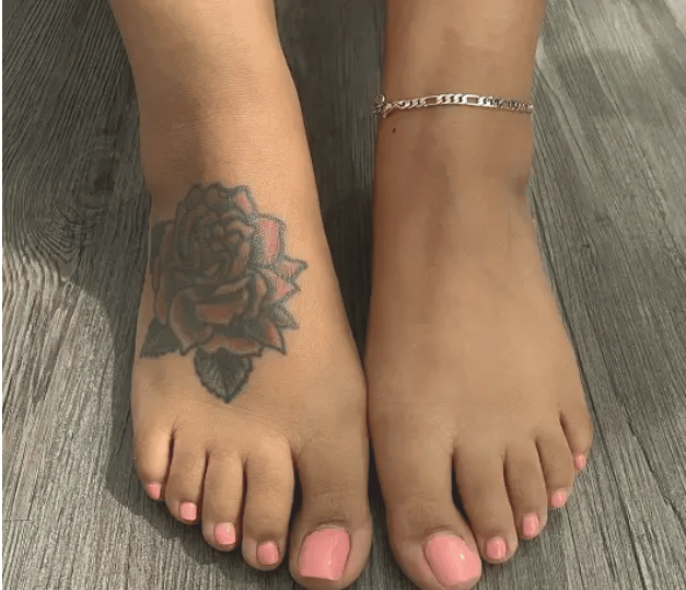 Foot Name Tattoo Ideas