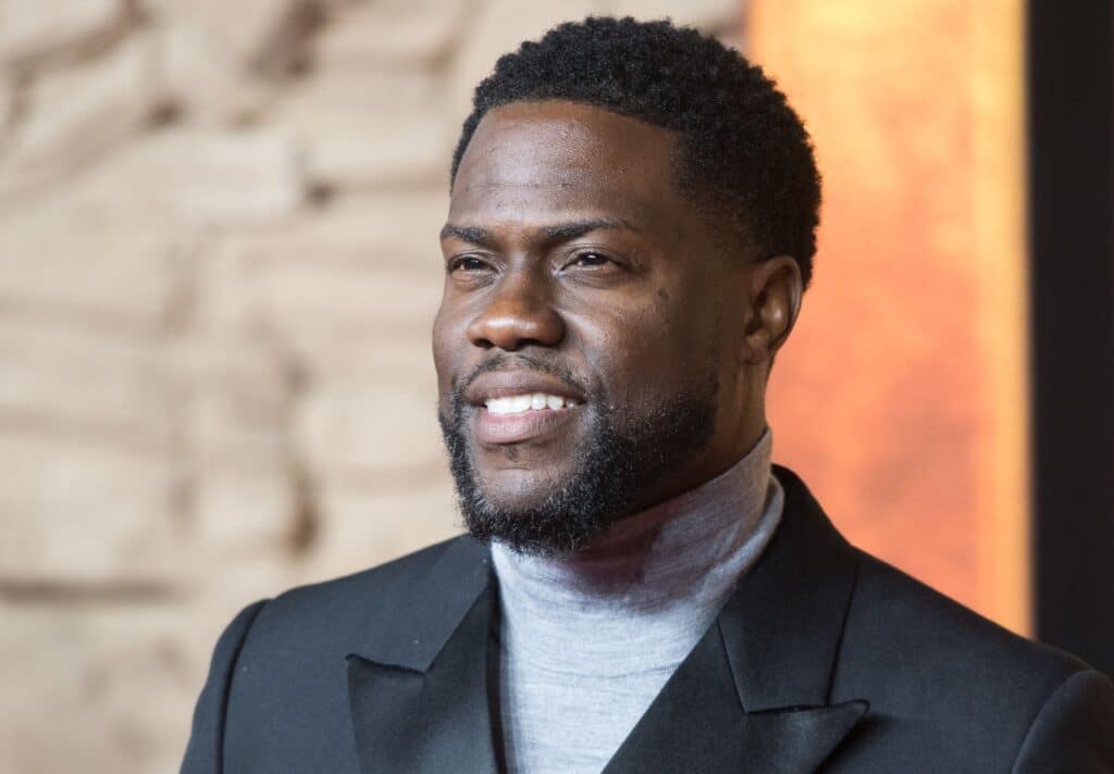 How tall is Kevin Hart? — citiMuzik
