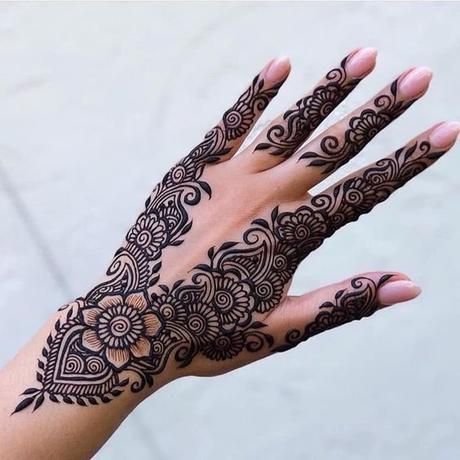 Last-Minute Mehndi Designs for Kajari Teej 2020: Easy Indian Traditional  Henna Patterns and Simple Arabic Mehandi to Make on This Auspicious Day  (Watch Tutorial Videos) | 🙏🏻 LatestLY