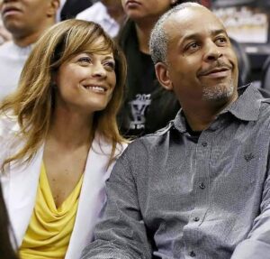 Who is Sonya Curry? All About Steph Curry's Mom