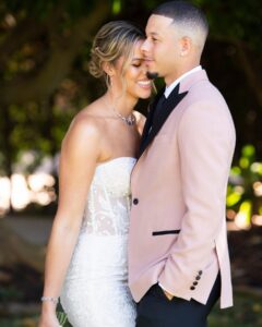 Who is Sonya Curry? All About Steph Curry's Mom