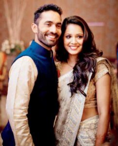 Dinesh Karthik Wife
