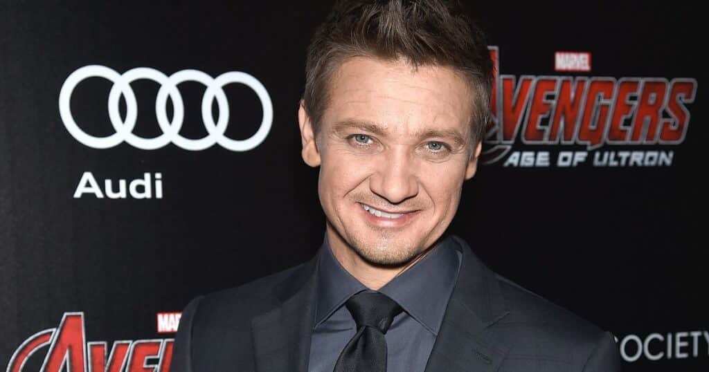 Is Jeremy Renner Gay?