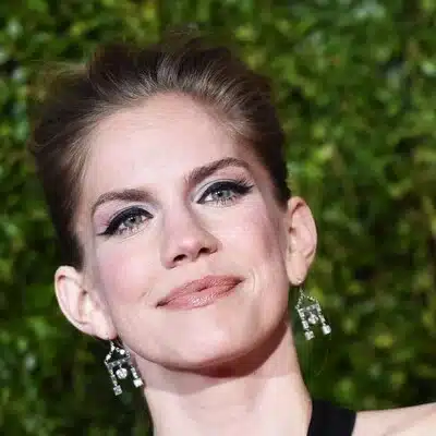 Anna Chlumsky Net Worth: The Financial Evolution of a Child Actress