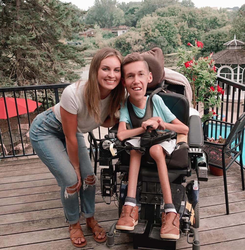 Shane Burcaw Net Worth