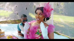 VIDEO: Lulu Diva - Hapa