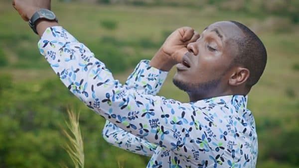 BERNARD GATUTHU - GARIURANA NAO