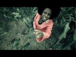 Eye Woa - Diana Hamilton