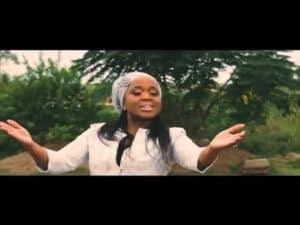 Winnie Mashaba - Lehlotlo Laka