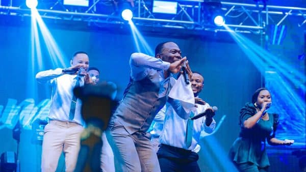 Agape Gospel Band Ft. Mkhululi Bhebhe – Ba Million MP3 DOWNLOAD