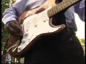 Muungano Christian Choir - Maisha Mafupi