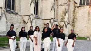 AUDIO Loveness Mukutirwa ft The Unveiled - Rumbidzo Kwamuri MP3 DOWNLOAD