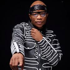 Wanitwa Mos Ft Master KG - Mosadi Wago Nrata & Makhadzi, Zanda Zakuza