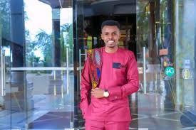 Victor Ft Rose Muando - Hatua