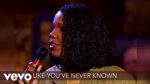 Lynda Randle - God On the Mountain MP3 DOWNLOAD